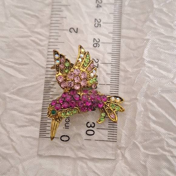 Vintage Gold Tone Pink Green Rhinestone HUMMINGBIRD Brooch - Picture 6 of 9